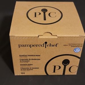 Pampered chef Sandwich maker